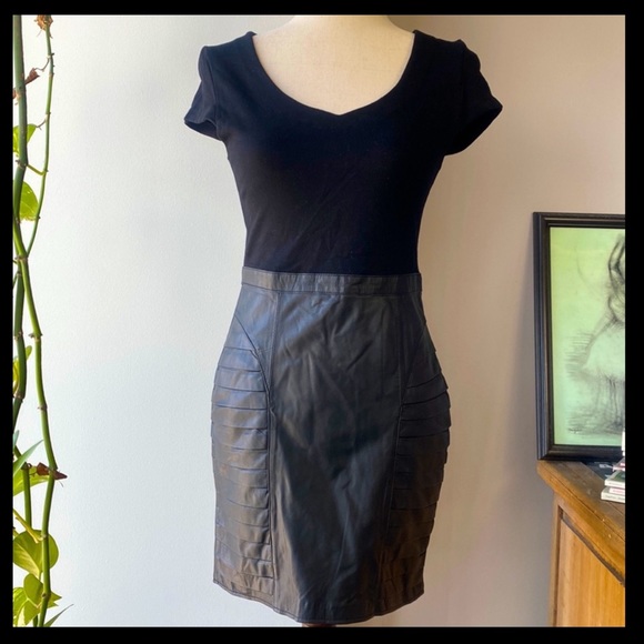Kova & T Lambskin Leather Bottom Dress Size 4